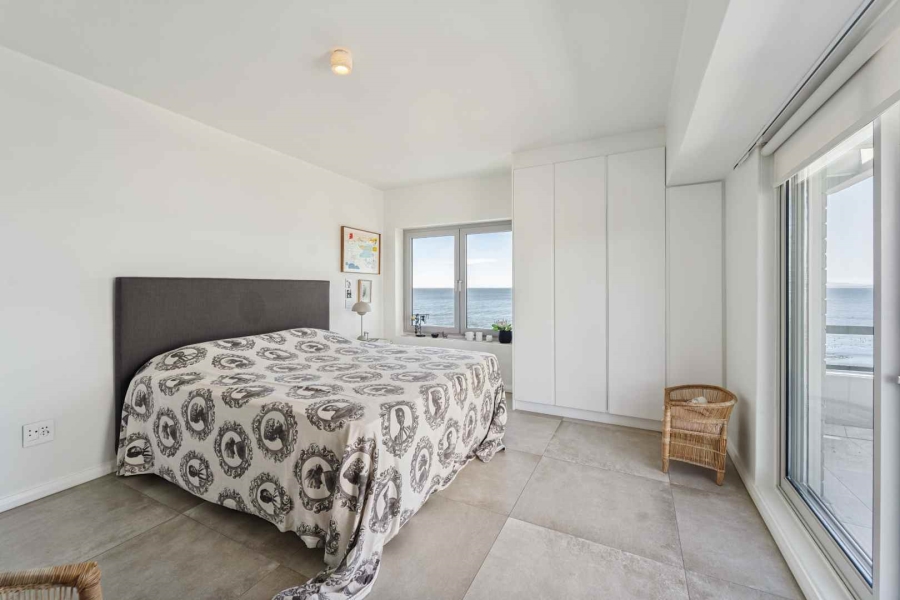 2 Bedroom Property for Sale in Mouille Point Western Cape